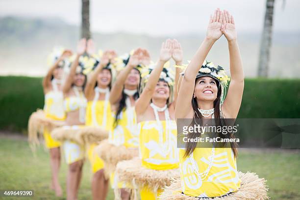 tradição de dança hula - polynesian dance - fotografias e filmes do acervo