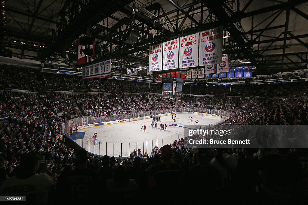 Columbus Blue Jackets v New York Islanders