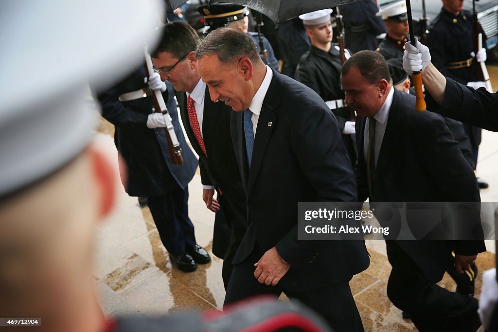 Secretary Of Defense Ash Carter Holds Honor Cordon For Iraqi Minister Of Defense Khaled al-Obaidi