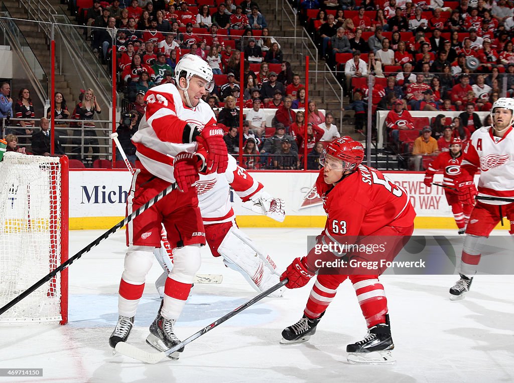 Detroit Red Wings v Carolina Hurricanes