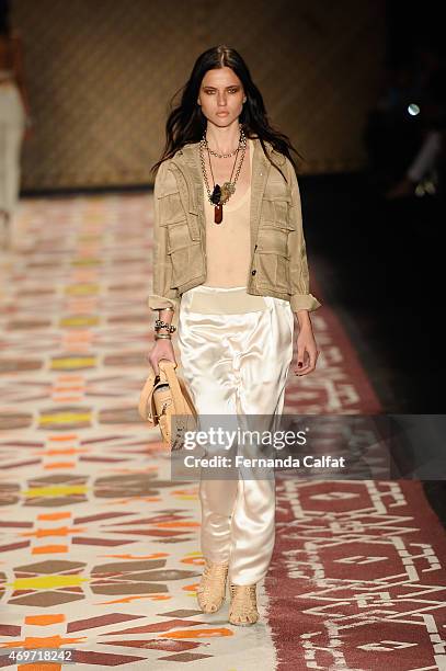 Model walks the Ellus Runway at SPFW Summer 2016 at Parque Candido Portinari on April 14, 2015 in Sao Paulo, Brazil.