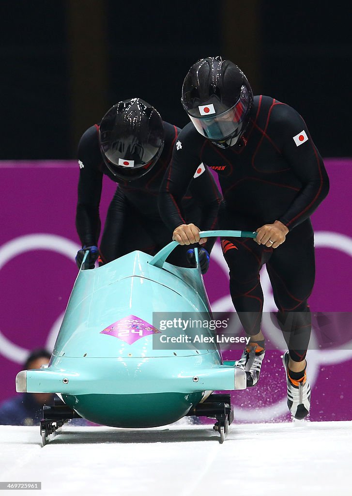 Bobsleigh - Winter Olympics Day 9