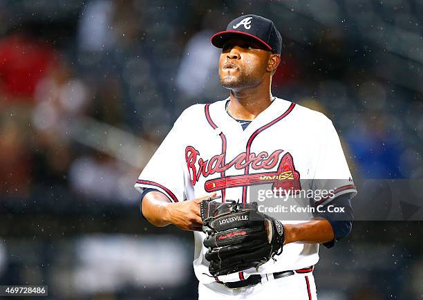 Sugar Ray Marimon of the Atlanta Braves leave the mound in the seventh inning against the Miami Marlins at Turner Field on April 14, 2015 in Atlanta,...