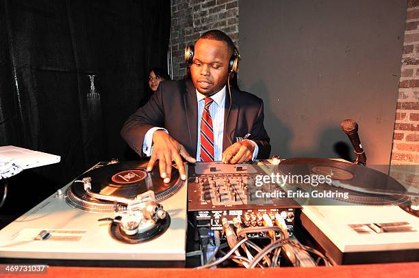 Steph Floss, wearing Beats by Dr. Dre headphones, attends GQ & LeBron James NBA All Star Party sponsored by Samsung Galaxy and Beats at Ogden's...