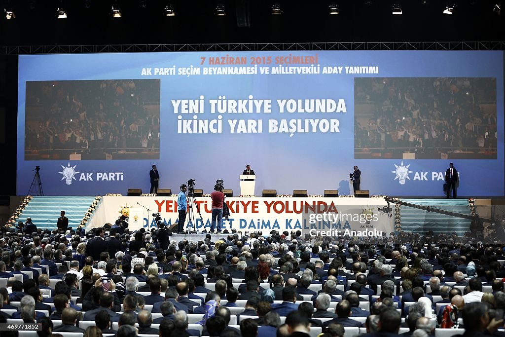 Davutoglu annnounces AK Party's election manifesto