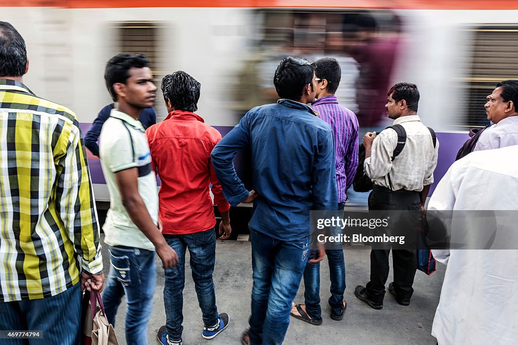 General Economy As India's Growth to Top China For First Time Since 1999, IMF Says