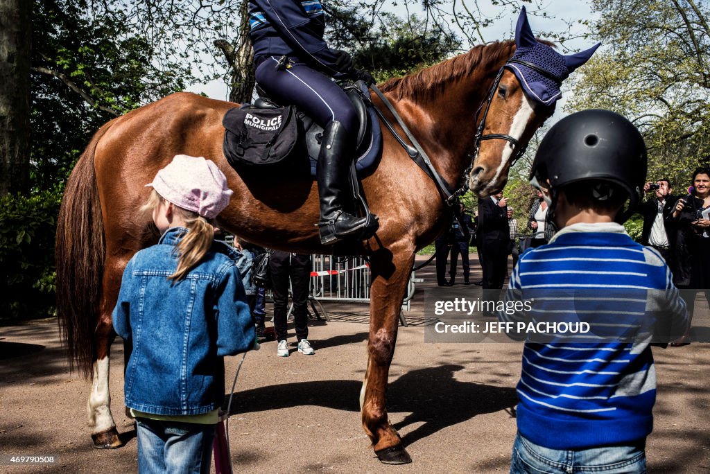 TOPSHOT-FRANCE-EQUESTRIAN POLICE