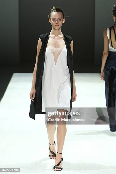 Model walks the runway during the Bianca Spender show at Mercedes-Benz Fashion Week Australia 2015 at Carriageworks on April 15, 2015 in Sydney,...