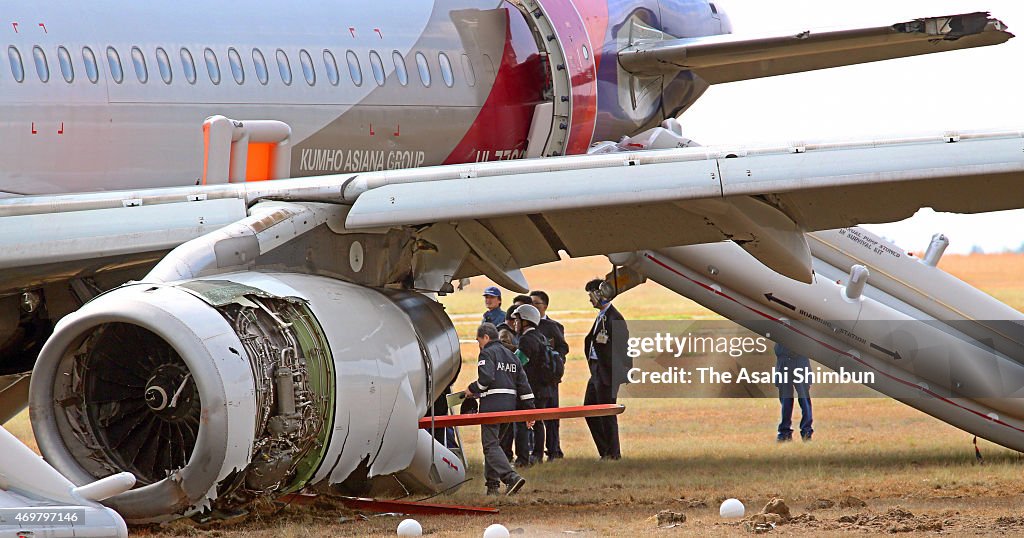 Asiana Airlines Aircraft Skids Off Runway On landing At Hiroshima Airport