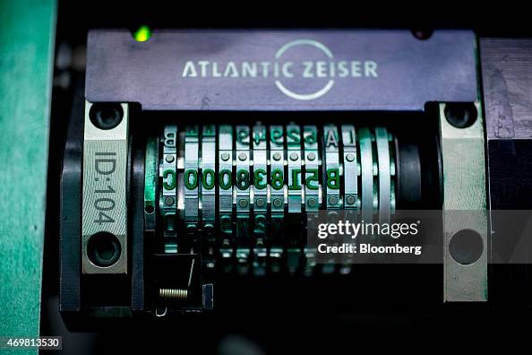 Serial Box Note A serial number numbering box is seen on the inside of a KBA-NotaSys ...