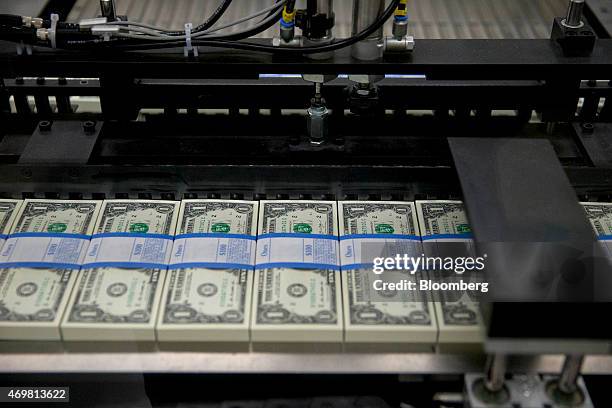 Dollar Notes Machine Money Printing Machine Photos and Premium High Res Pictures - Getty Images