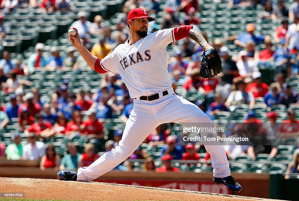 Los Angeles Angels of Anaheim v Texas Rangers