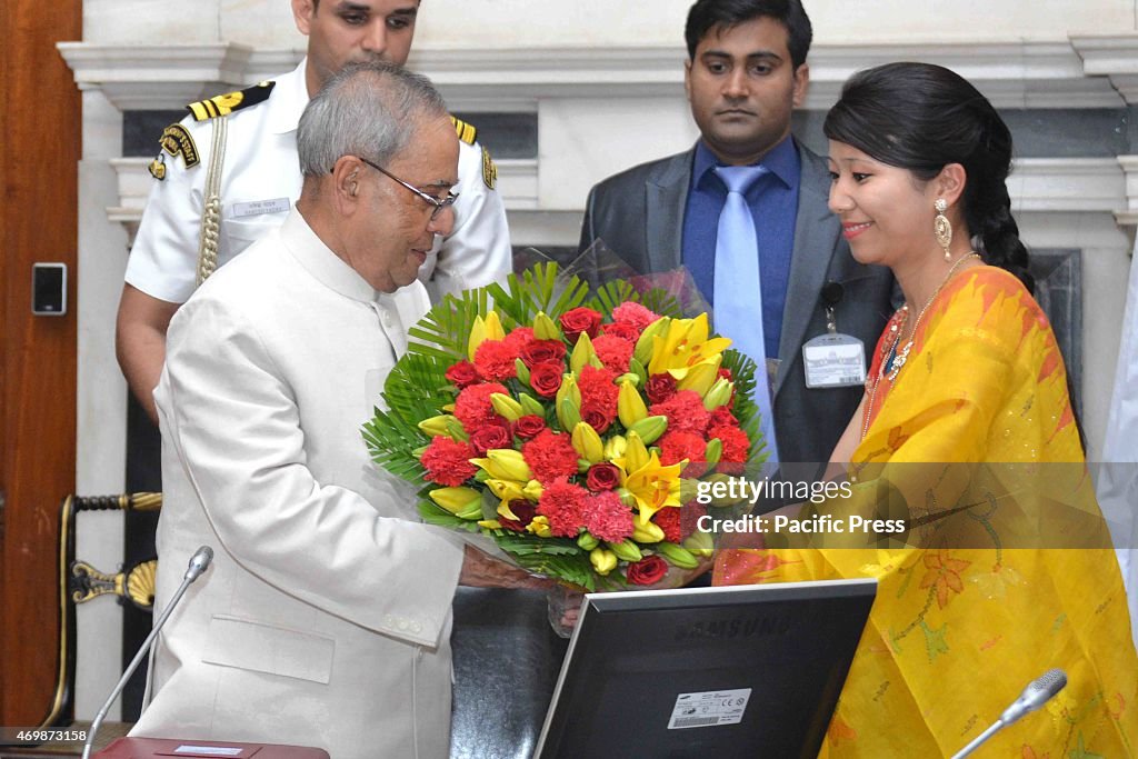 The President of India, Shri Pranab Mukherjee, meeting the...