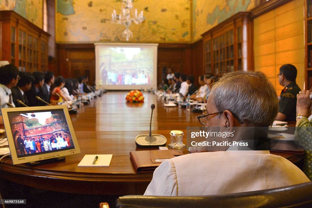 The President of India, Shri Pranab Mukherjee, meeting the...