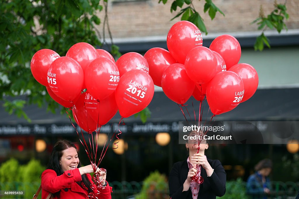 Labour Leader Ed Miliband Meets London Activists Ahead Of Tonight's Debate