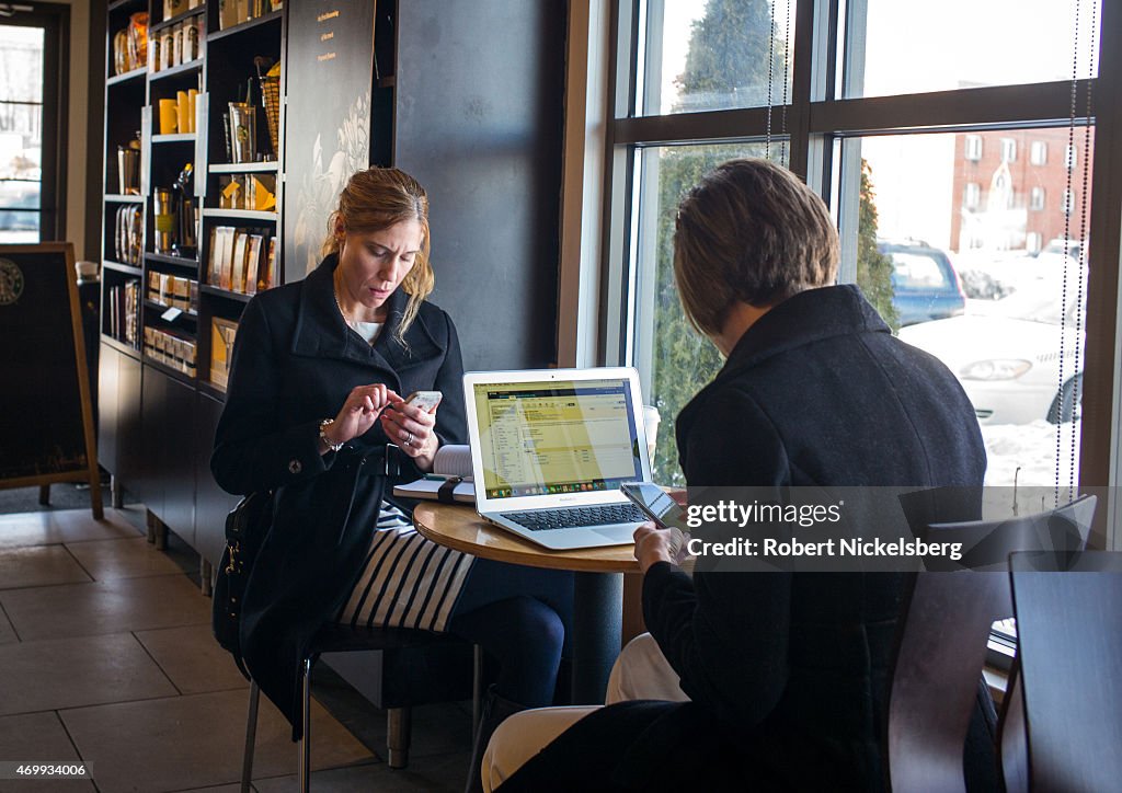 Working At A Starbucks Coffee Shop in Connecticut