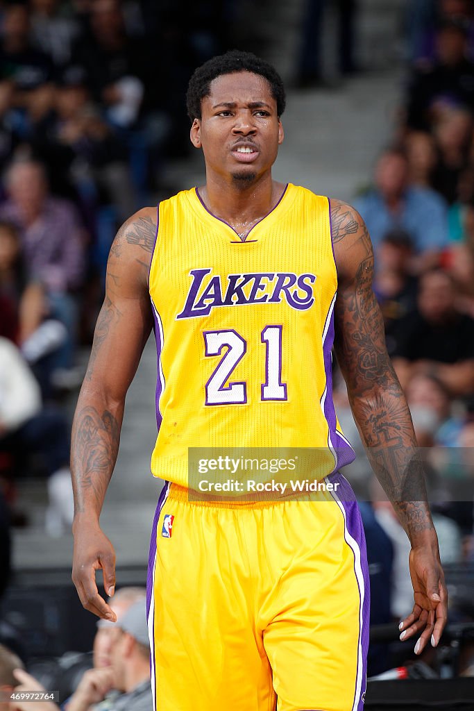 Los Angeles Lakers v Sacramento Kings