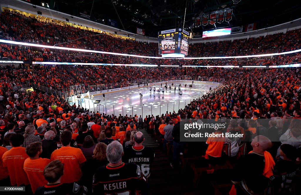 Winnipeg Jets v Anaheim Ducks - Game One