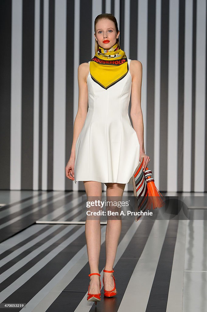 Anya Hindmarch: Runway - London Fashion Week AW14