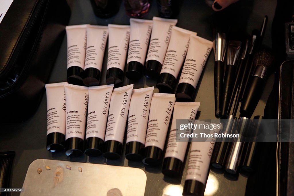 Mary Kay Makeup Sponsorship For Naeem Khan Bridal Fashion Week Presentation