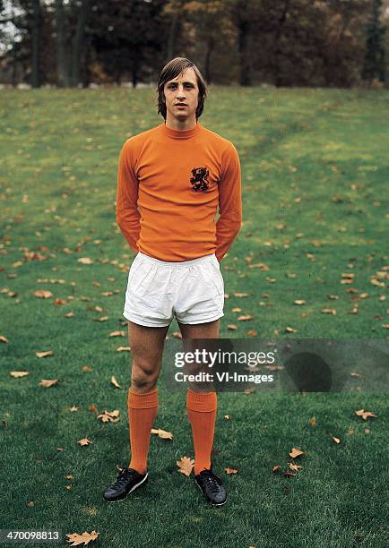 Johan Cruijff of the Dutch national team during a photo shoot on May 6, 1974 at Zeist, Netherlands.