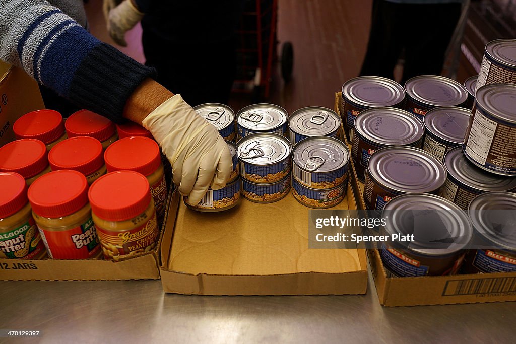 New York Food Pantry Provides Food To Those In Need