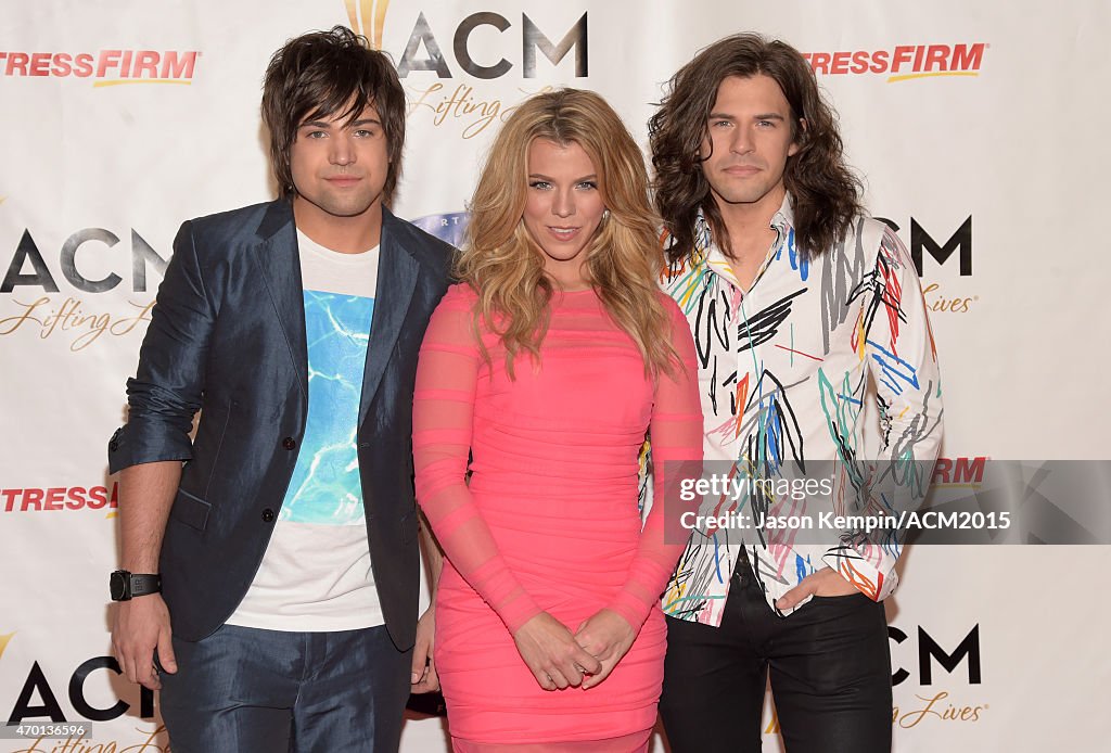 ACM Lifting Lives Gala - Dallas - Red Carpet