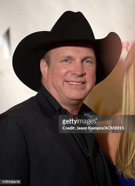 Host Garth Brooks attends the ACM Lifting Lives Gala at the Omni Hotel on April 17, 2015 in Dallas, Texas.