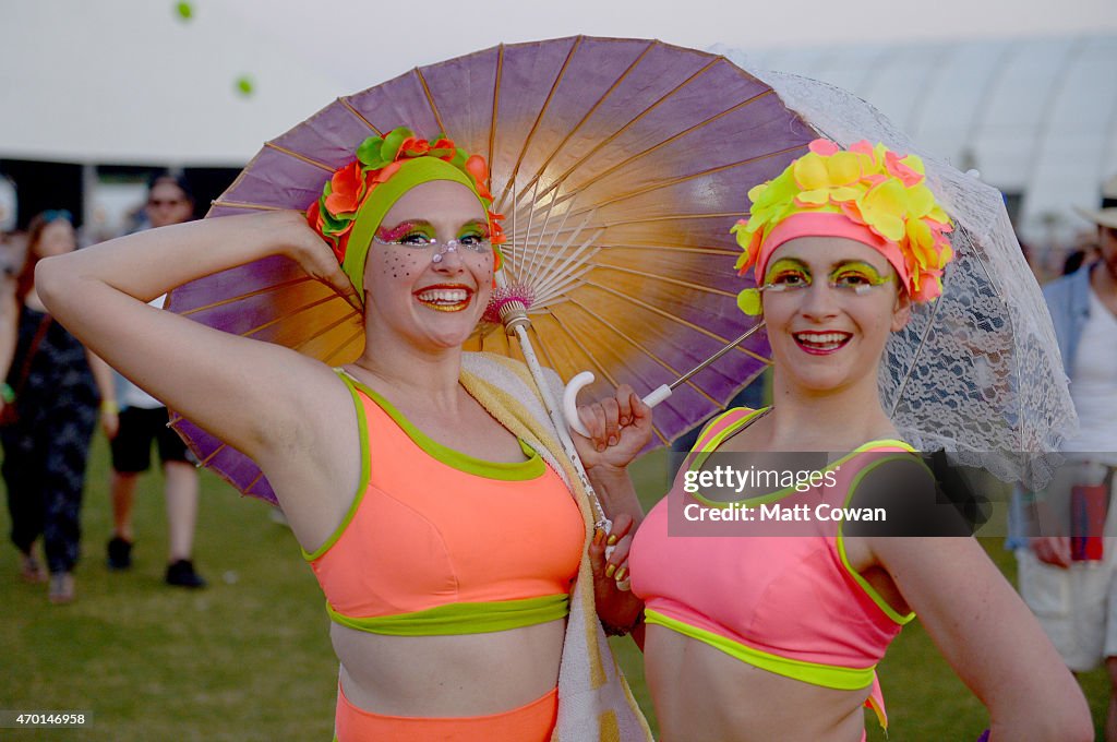 Street Style At The 2015 Coachella Valley Music And Arts Festival - Weekend 2