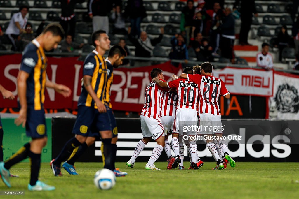Estudiantes v Rosario Central - Torneo Primera Division 2015