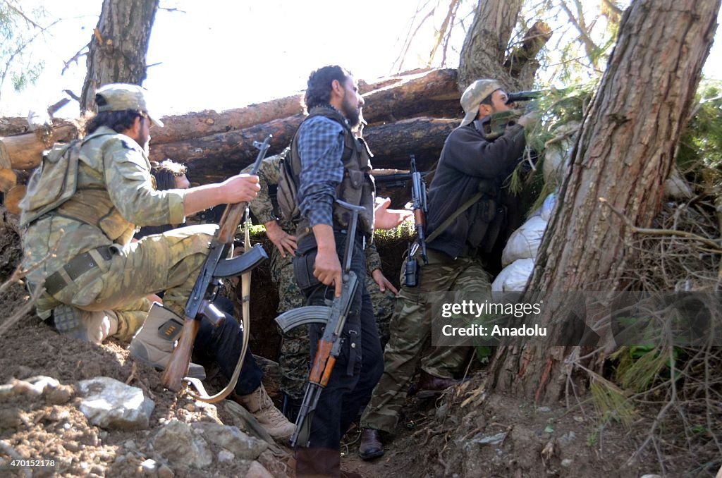 Turkmens fight against Syrian Regime Forces in Bayirbucak region, Latakia