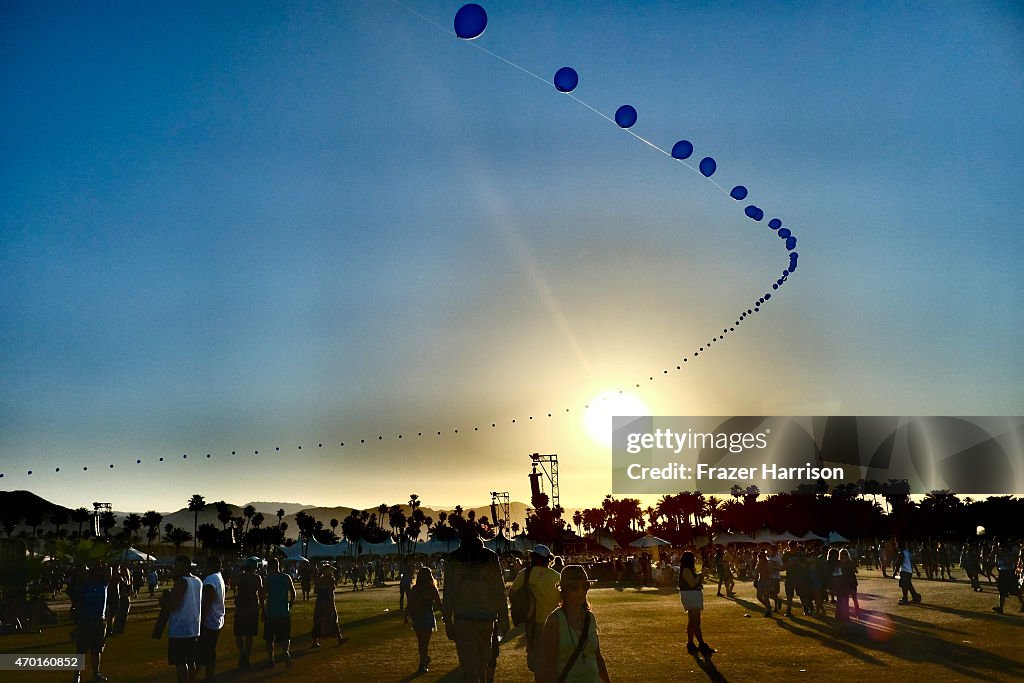 An Alternative View Of The 2015 Coachella Valley Music And Arts Festival - Weekend 2