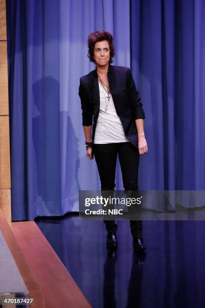 Episode 0002 -- Pictured: Actress Kristen Wiig arrives on February 18, 2014 --