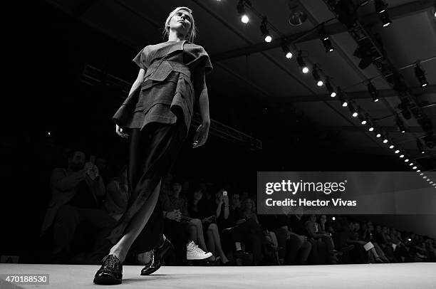 Model walks the runway during the Julia y Renata Show as part of Mercedes-Benz Fashion Week Mexico Fall/Winter 2015 day 4 at Campo Marte on April 17,...