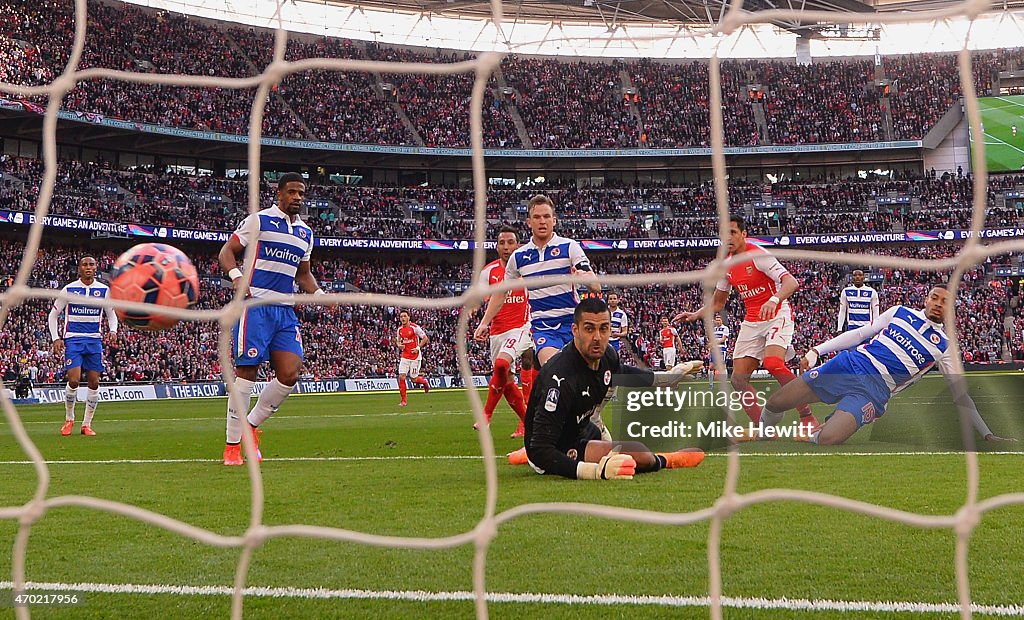 Arsenal v Reading - FA Cup Semi-Final