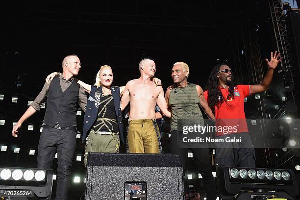 No Doubt performs onstage during Global Citizen 2015 Earth Day on National Mall to end extreme poverty and solve climate change on April 18, 2015 in...