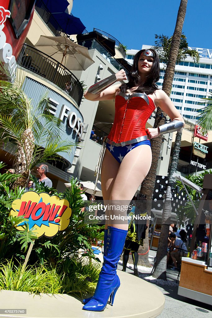 Warner Bros. And DC Comics Super Hero World Record Event