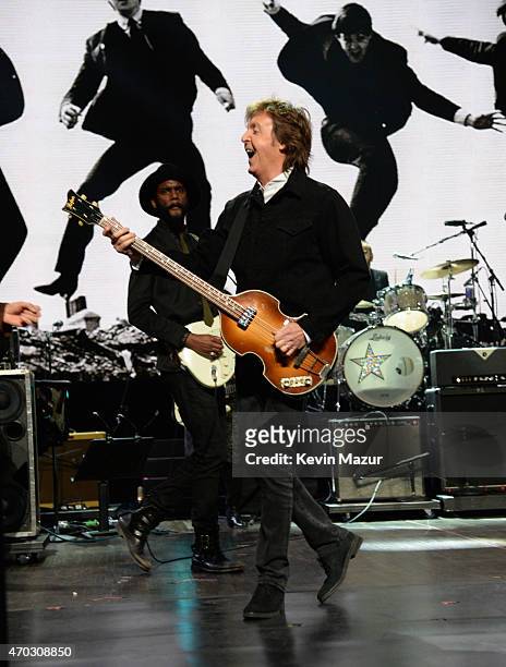 Paul McCartney performs onstage during the 30th Annual Rock And Roll Hall Of Fame Induction Ceremony at Public Hall on April 18, 2015 in Cleveland,...