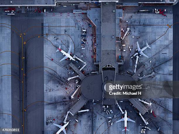 airliners at  gates and control tower at lax - airport from above stock pictures, royalty-free photos & images