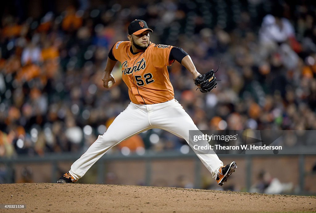 Arizona Diamondbacks v San Francisco Giants