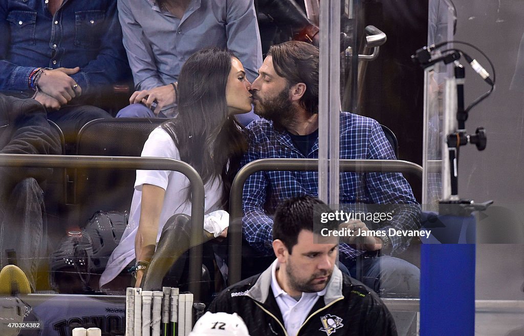 Celebrities Attend The Pittsburgh Penguins Vs New York Rangers Playoff Game - April 18, 2015