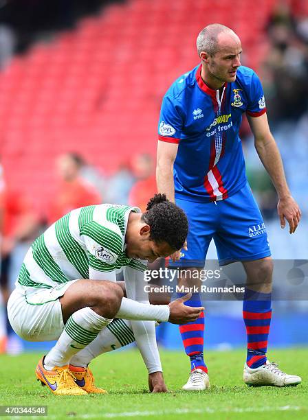 David Raven of Inverness Caledonian Thistle consoles Virgil Van Dijk of Celtic at the final whistle during the William Hill Scottish Cup Semi Final...