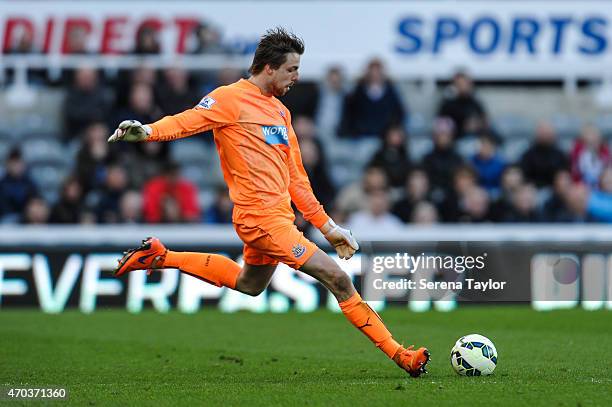 ZNEWCASTLE UPON TYNE, ENGLAND Newcastle Goal keeper Tim Krul takes a free kick during the Barclays Premier League match between Newcastle United and...