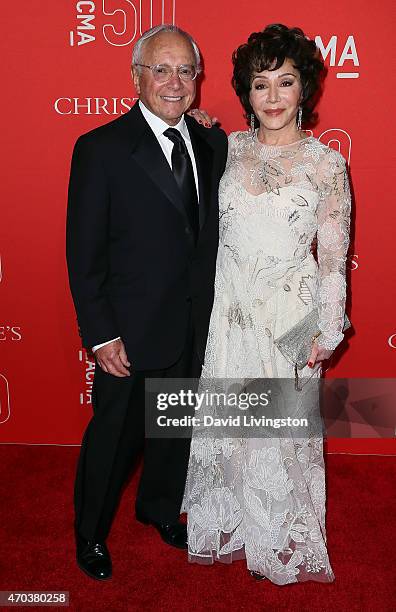 Resnick Lynda And Stewart Resnick Photos and Premium High Res Pictures - Getty ...