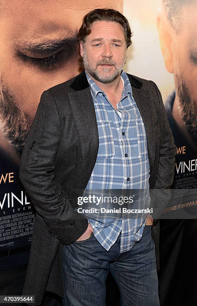 Russell Crowe attends a screening of "The Water Diviner" at Kerasotes Showplace ICON on April 19, 2015 in Chicago, Illinois.