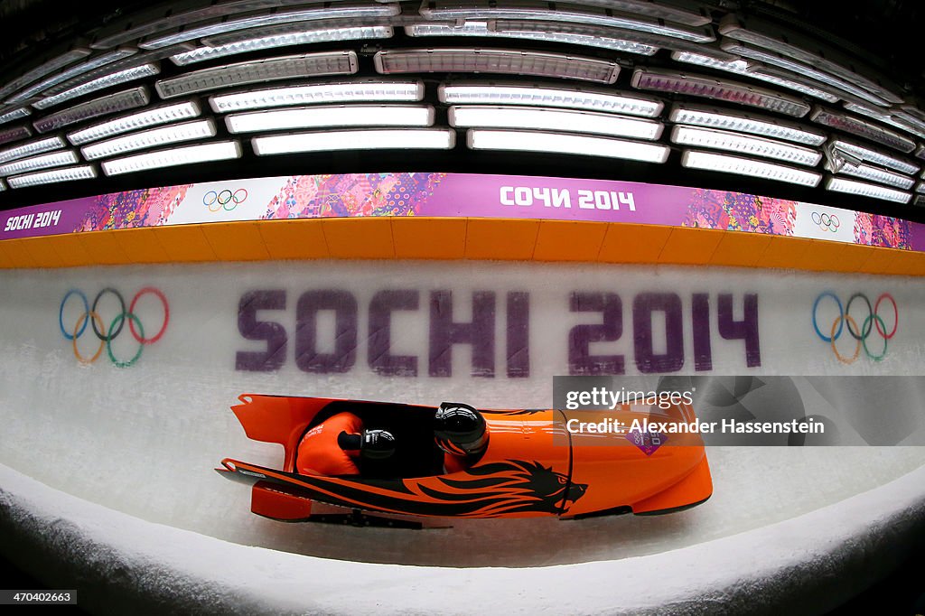 Bobsleigh - Winter Olympics Day 12