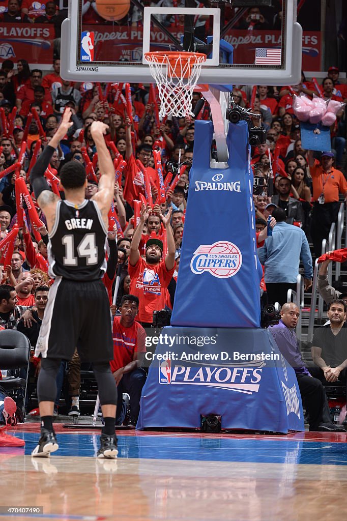 San Antonio Spurs v Los Angeles Clippers - Game One