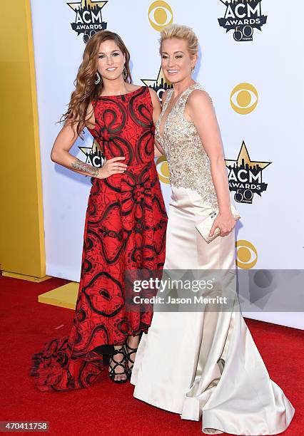 Singers Cassadee Pope and Kellie Pickler attend the 50th Academy of Country Music Awards at AT&T Stadium on April 19, 2015 in Arlington, Texas.