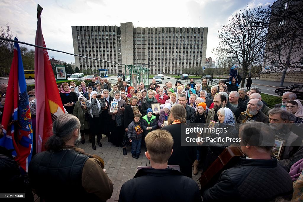 Citizens of the self pro-claimed Donetsk People's Republic...