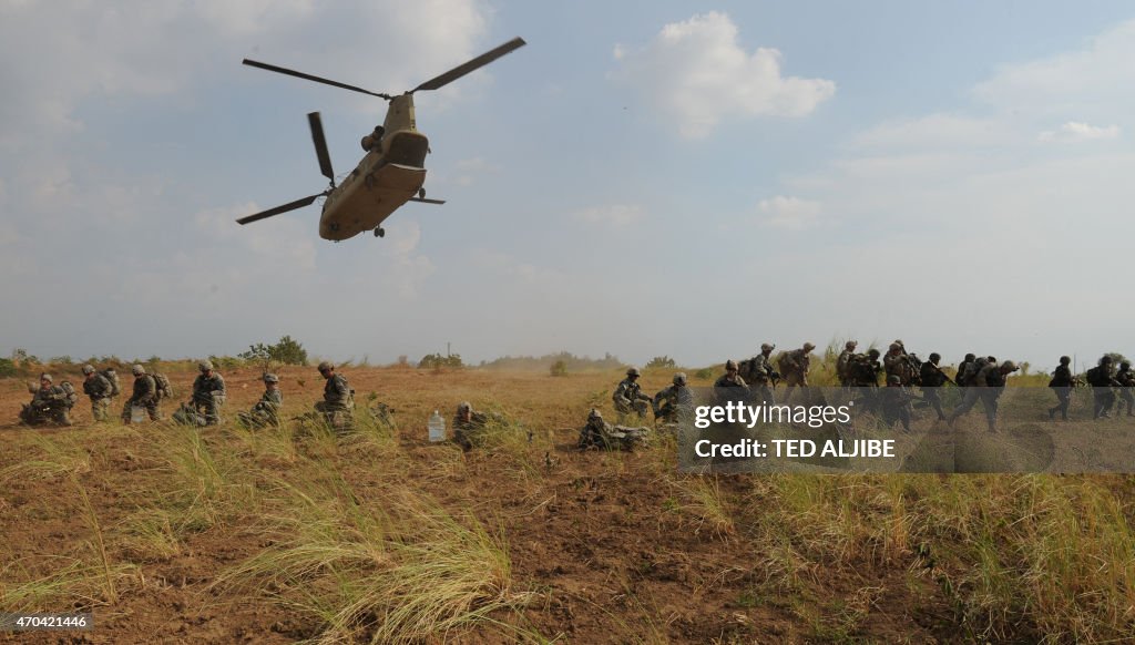 TOPSHOT-PHILIPPINES-US-CHINA-MILITARY